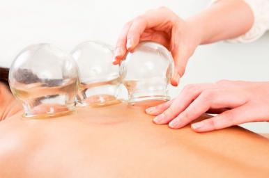 Ventosas, moxibustión y martillo de 7 puntas